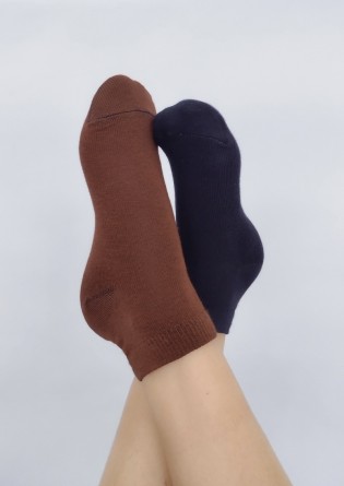 Soquete infantil liso