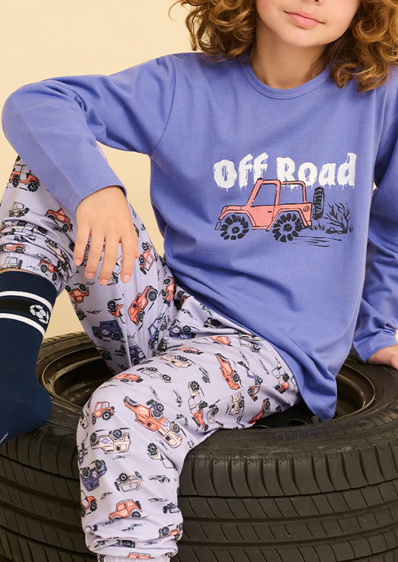 Conjunto pijama niños Off Road detalle estampa localizada remera manga larga jersey - Marcela Koury
