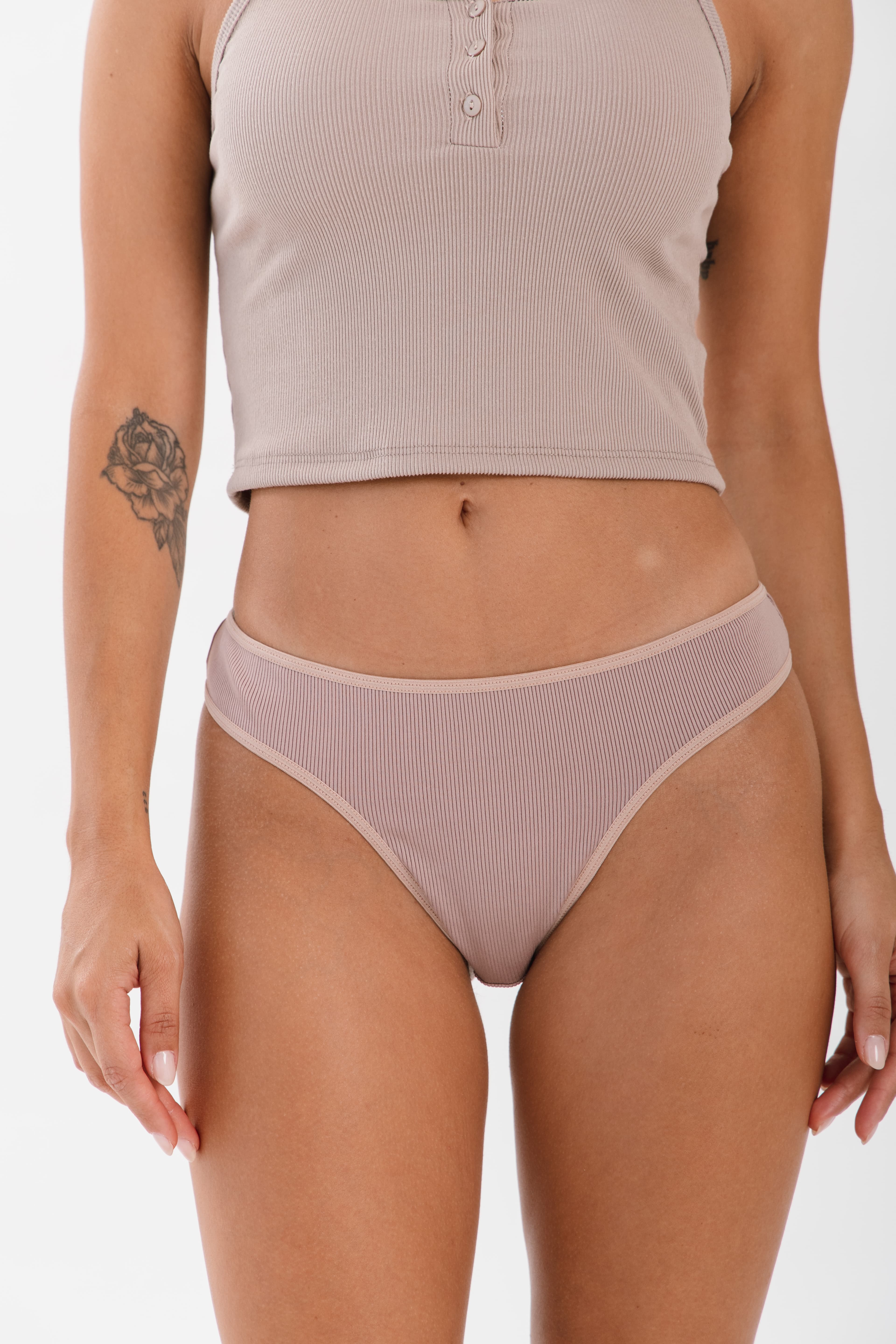 Bombacha colaless morley color nougat vista individual talle único - Marcela Koury