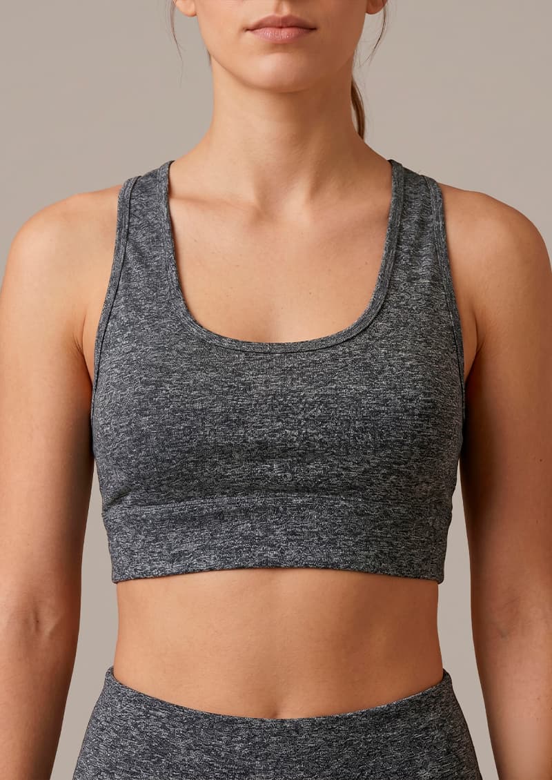Top deportivo Sporty gris melange detalle tiras cruzadas espalda - Marcela Koury
