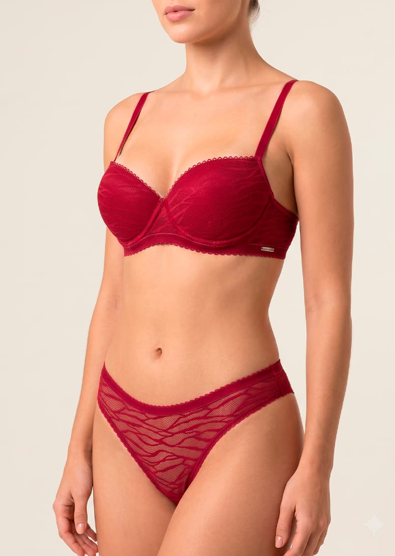 Conjunto push up y colaless Fendi