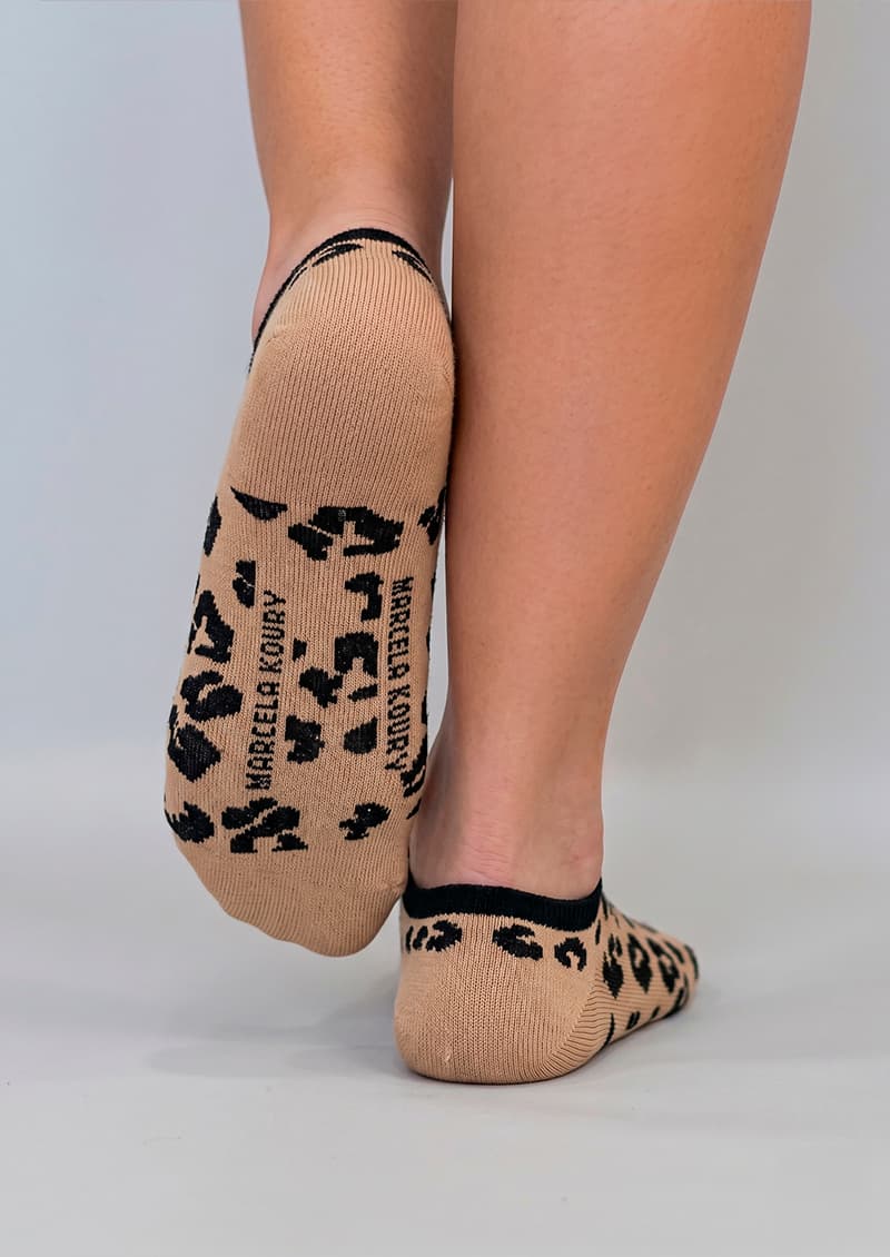 Medias invisible jaguar detalle print animal en el empeine - Marcela Koury